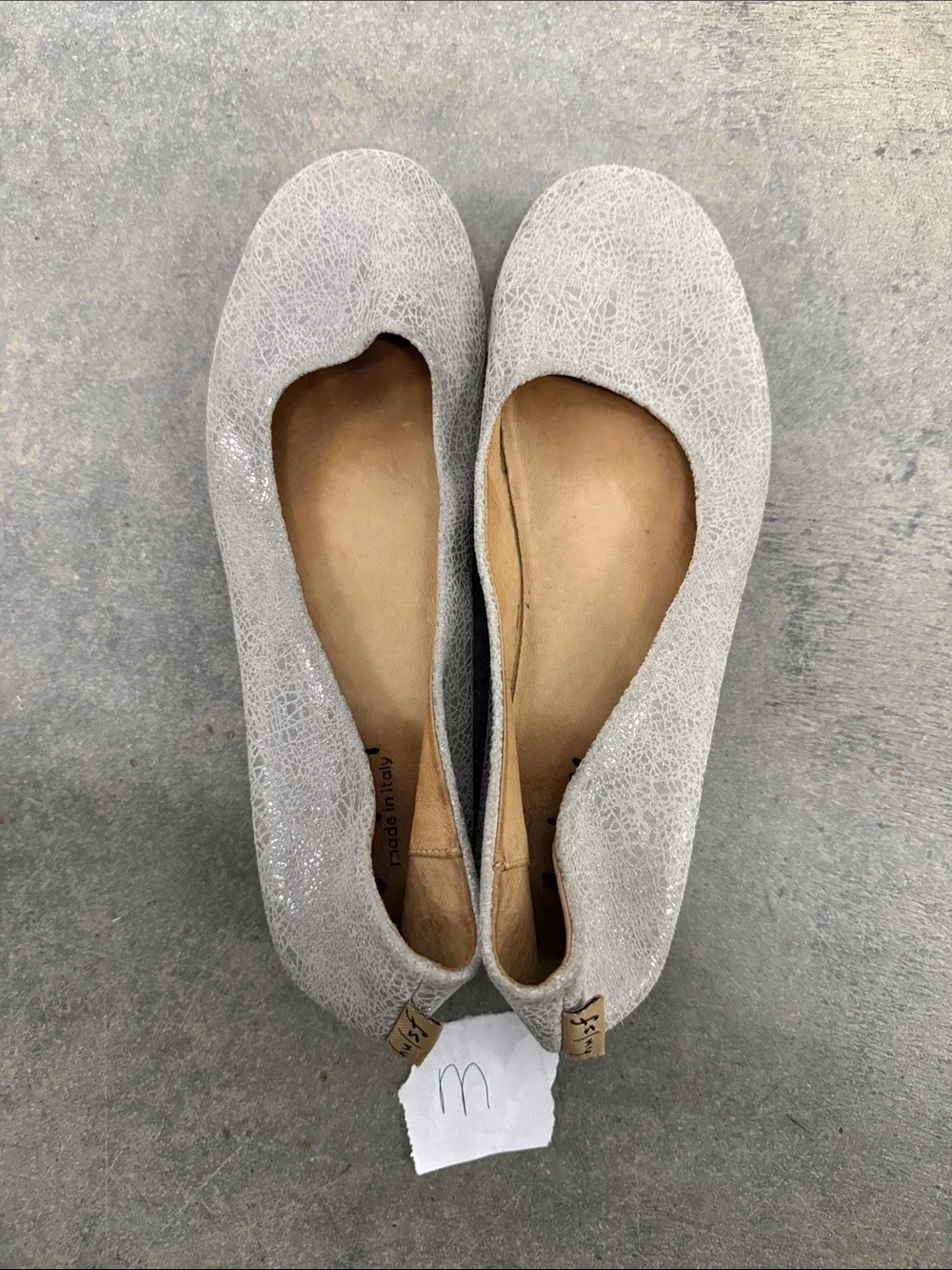 French Sole Silver Crackle Glitter Ballet Flats